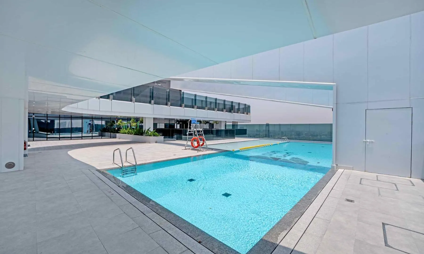 Sea View Apartment Located On The 39Th Floor With Rooftop Pool Close To World Trade Centre Dubai
