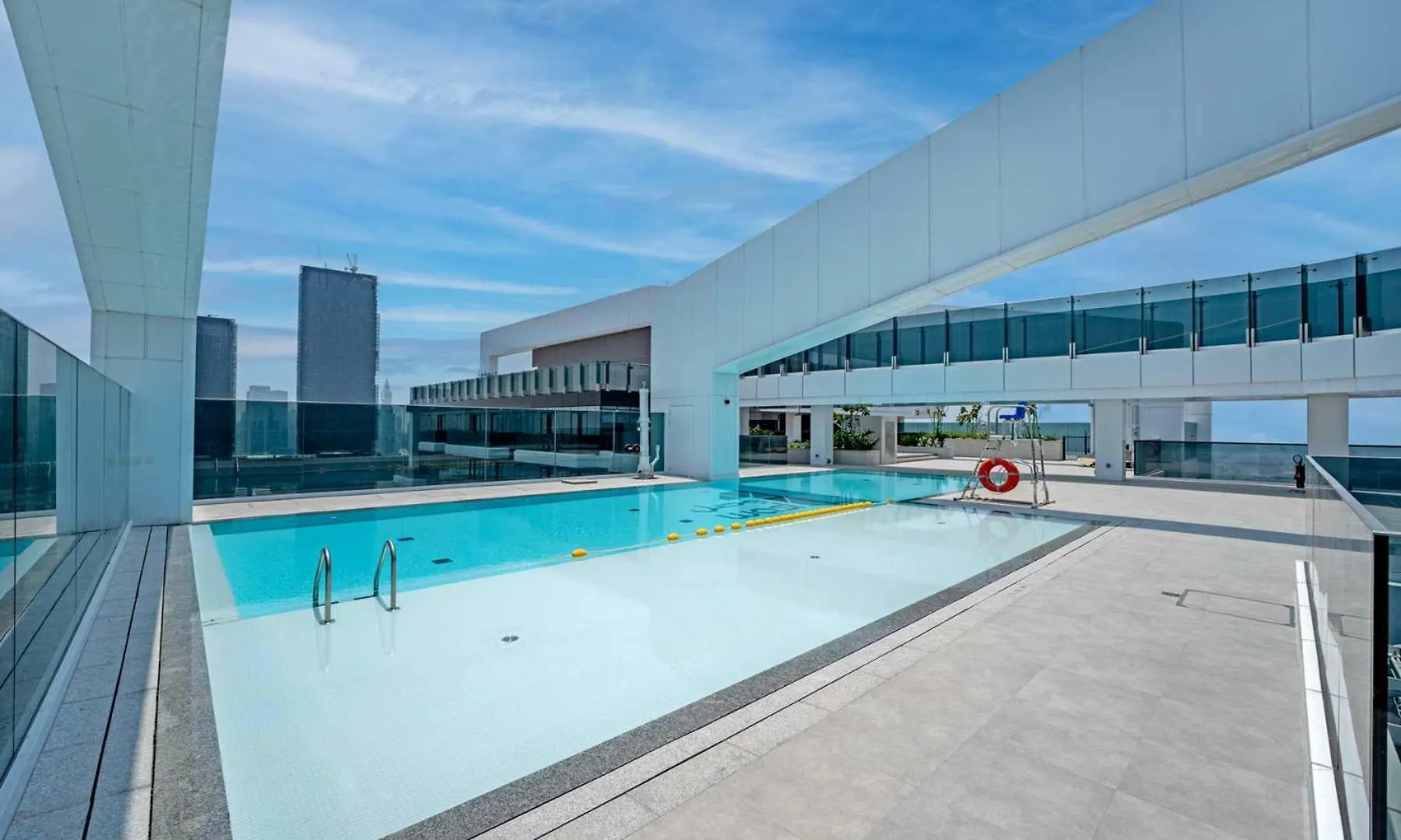 Sea View Apartment Located On The 39Th Floor With Rooftop Pool Close To World Trade Centre Dubai 0*,